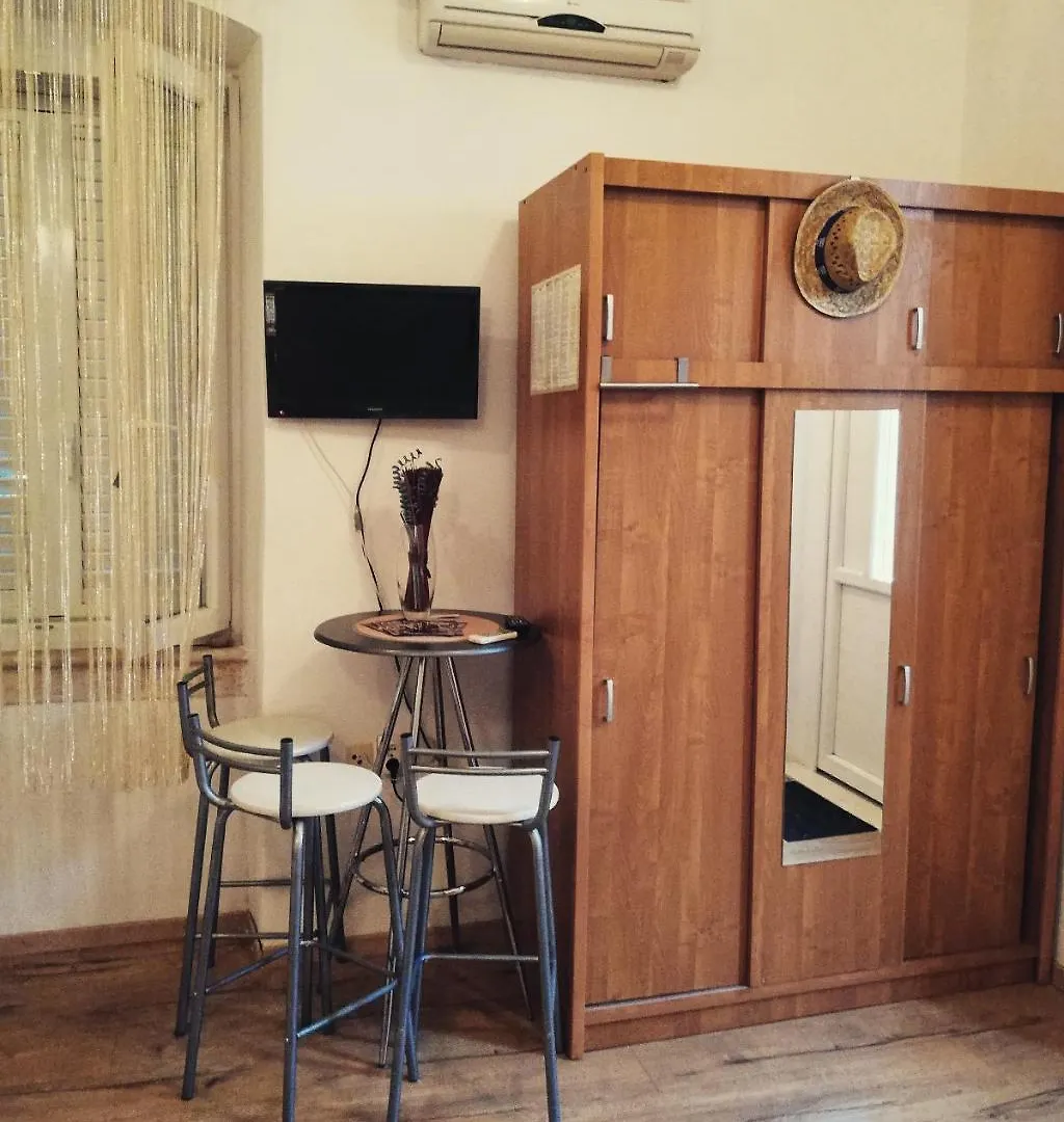 Studios Centar Split 0*,  Croatia