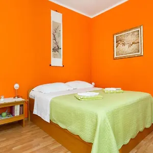  Apartment Josip