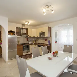  Apartment Marijeta